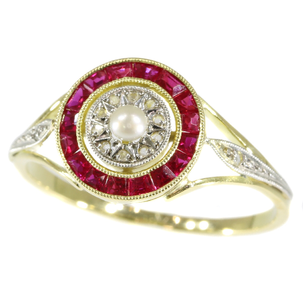 French Art Deco ring with rubies, diamonds and a pearl